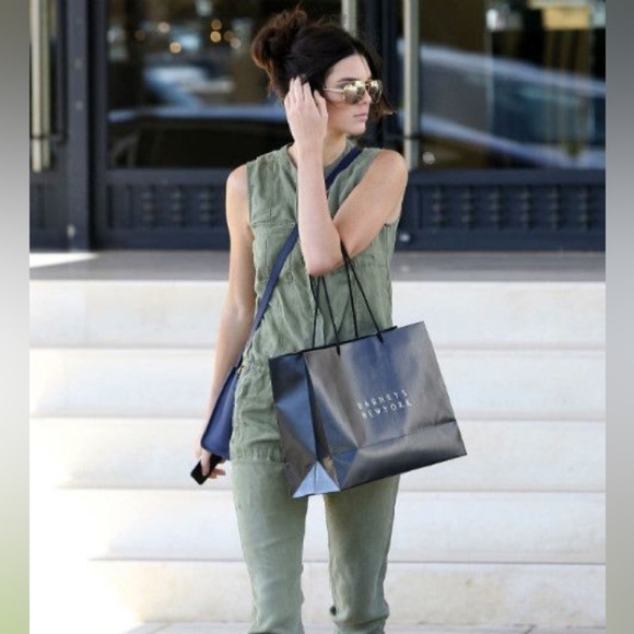 Joie khaki green linen jumpsuit - size Medium (M) - Picture 2 of 6